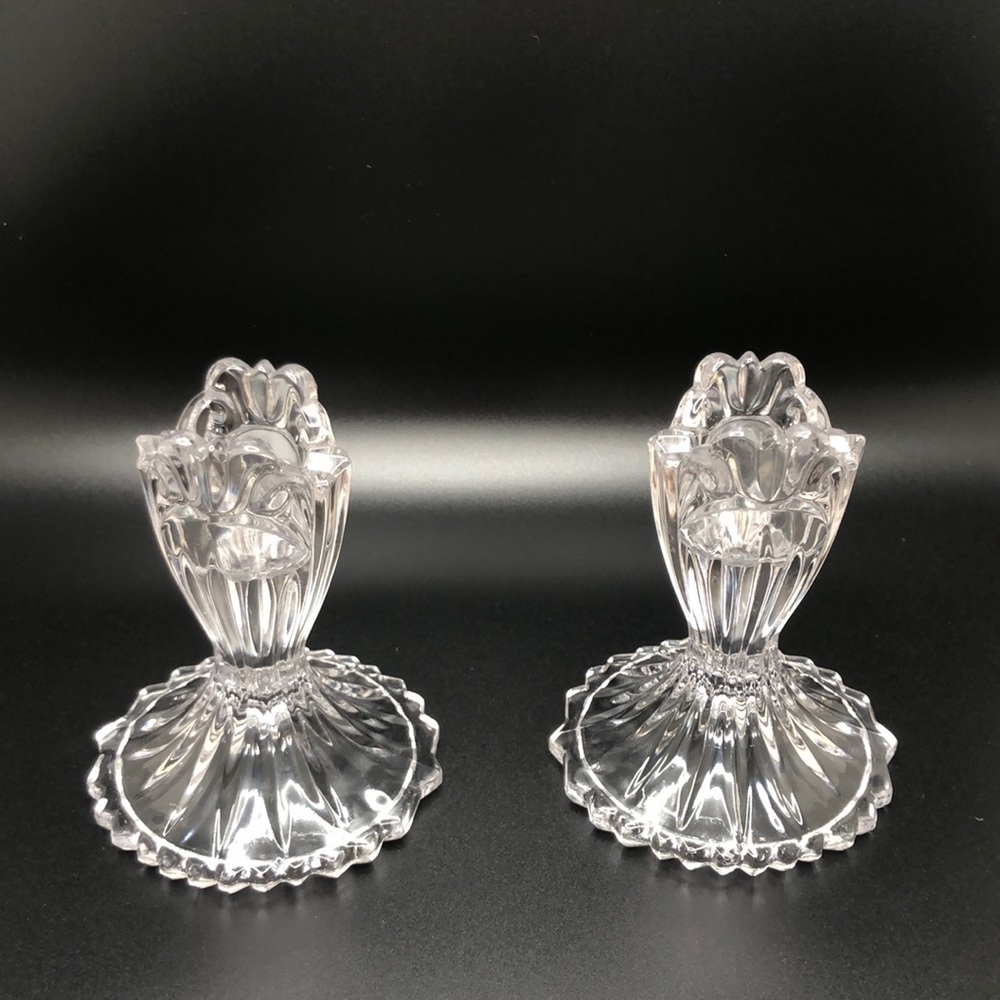 ONEIDA Augustina 3 1/2 Console candlestick holders Set of 2 Glass 1996